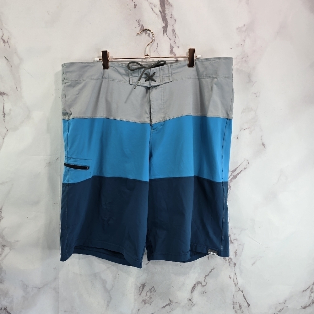 NRS Shorts Mens 40 Blue Gray Hybrid 11 Inch Nylon Guide Water Resistant Swim